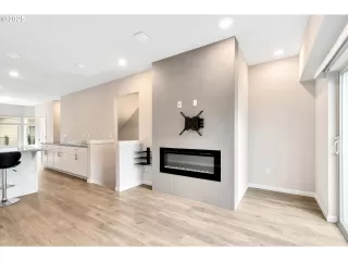 Photo #5: 552052061 Listing