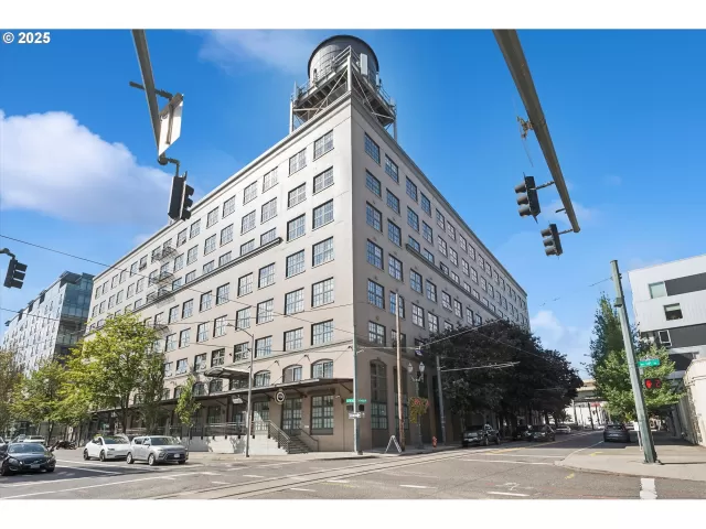 MLS: 552480994 Condo For Sale