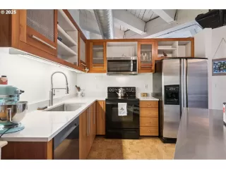 Photo #5: 552480994 Listing 