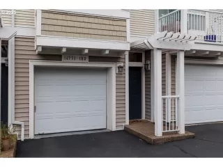 Photo #2: 552649754 Listing