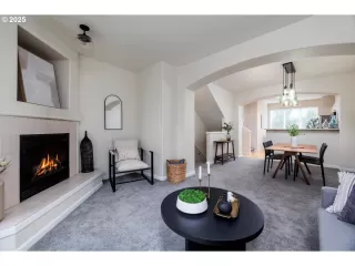 Photo #5: 552649754 Listing