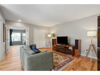 Photo #5: 552657644 Listing