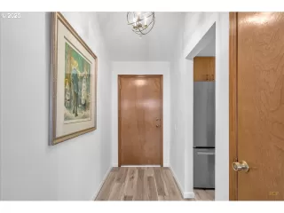GLENWOOD PLACE Condos for Sale Browse active condo listings in GLENWOOD PLACE