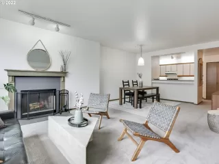 Photo #4: 553228013 Listing 