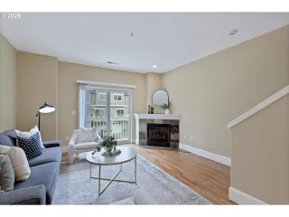 Photo #1: 554013324 Listing 