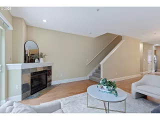 Photo #4: 554013324 Listing 