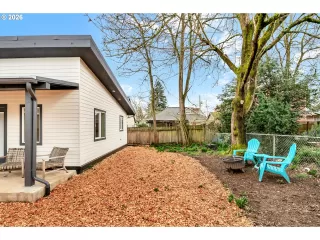 Photo #3: 554118860 Listing