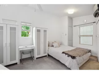 Photo #5: 555308087 Listing