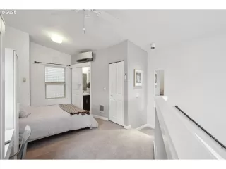 Photo #6: 555308087 Listing