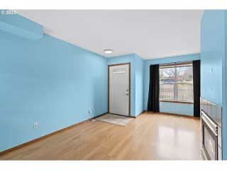 Photo #1: 555372985 Listing 