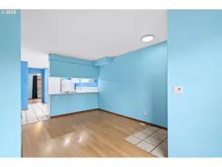 Photo #2: 555372985 Listing 