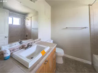 Photo #3: 555580036 Listing 