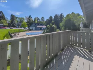 Photo #6: 555580036 Listing 