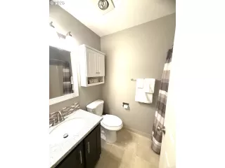 Photo #3: 555900704 Listing