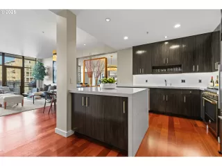 Photo #6: 556178432 Listing