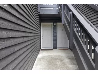 Photo #1: 556329155 Listing