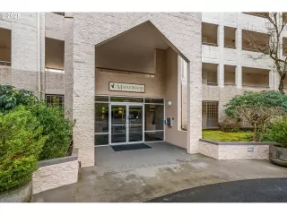 Photo #1: 556489198 Listing 