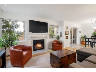 Photo #6: 556489198 Listing 