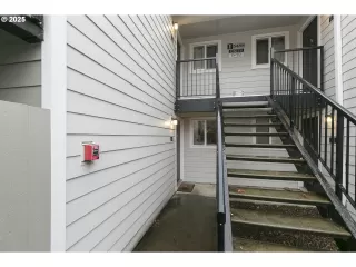 Photo #1: 557001421 Listing