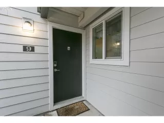 Photo #2: 557001421 Listing