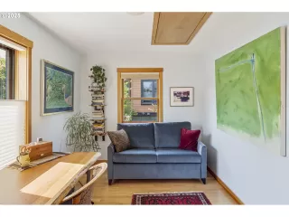 Photo #3: 557186195 Listing 