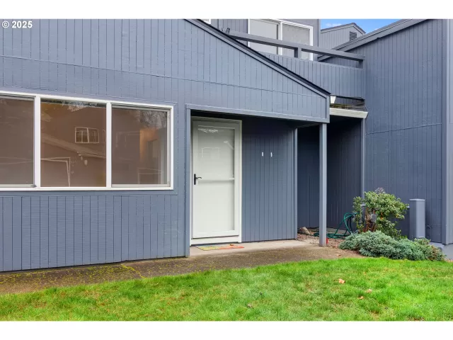 MLS: 557297053 Condo For Sale