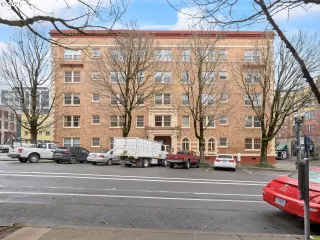 HAMILTON ARMS Condos for Sale Browse active condo listings in HAMILTON ARMS