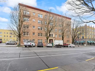 Photo #1: 557812914 Listing 