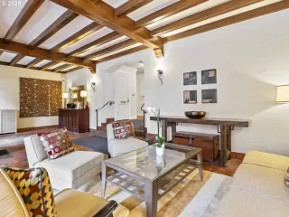 Photo #5: 557812914 Listing 