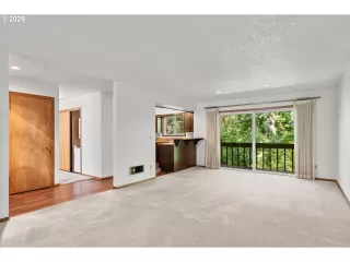 Photo #2: 558044626 Listing