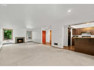 Photo #3: 558044626 Listing