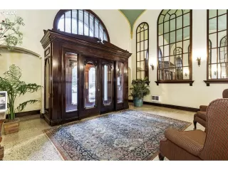 Photo #2: 558191242 Listing 