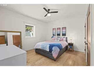 Photo #3: 558826715 Listing 