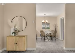 Photo #4: 559231470 Listing