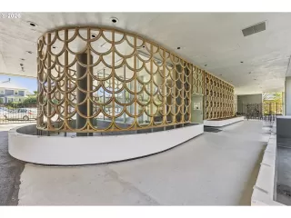 Photo #2: 559574330 Listing 