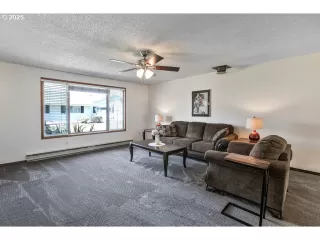 Photo #3: 559815705 Listing