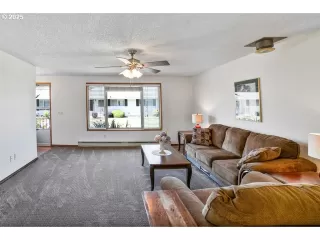 Photo #5: 559815705 Listing