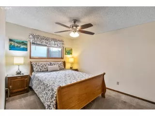 Photo #6: 559815705 Listing