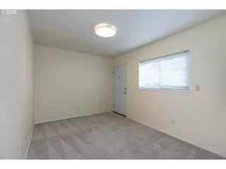 Photo #3: 559964764 Listing 