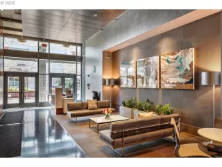 Photo #1: 560649132 Listing 