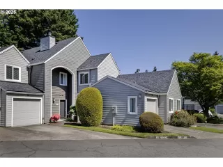 More Details about MLS # 560844838 : 5225 JEAN RD 208