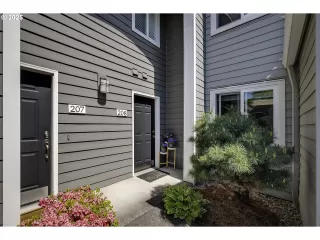 Photo #1: 560844838 Listing 