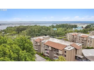 Photo #2: 561128405 Listing