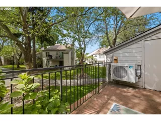 Photo #5: 561316869 Listing 