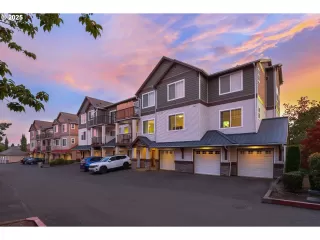 Photo #1: 562499868 Listing 