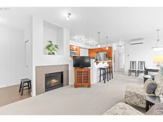 Photo #4: 562499868 Listing 