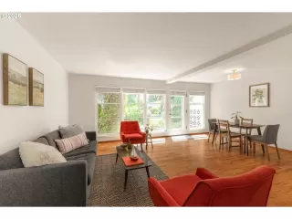 Photo #4: 562699872 Listing 