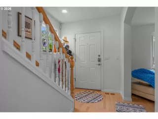 Photo #4: 563272636 Listing