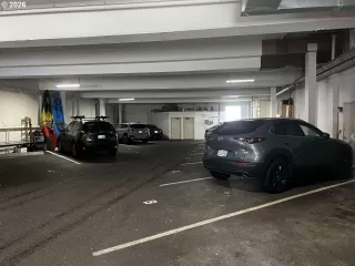 Photo #2: 563435703 Listing 