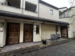 Photo #5: 563435703 Listing 